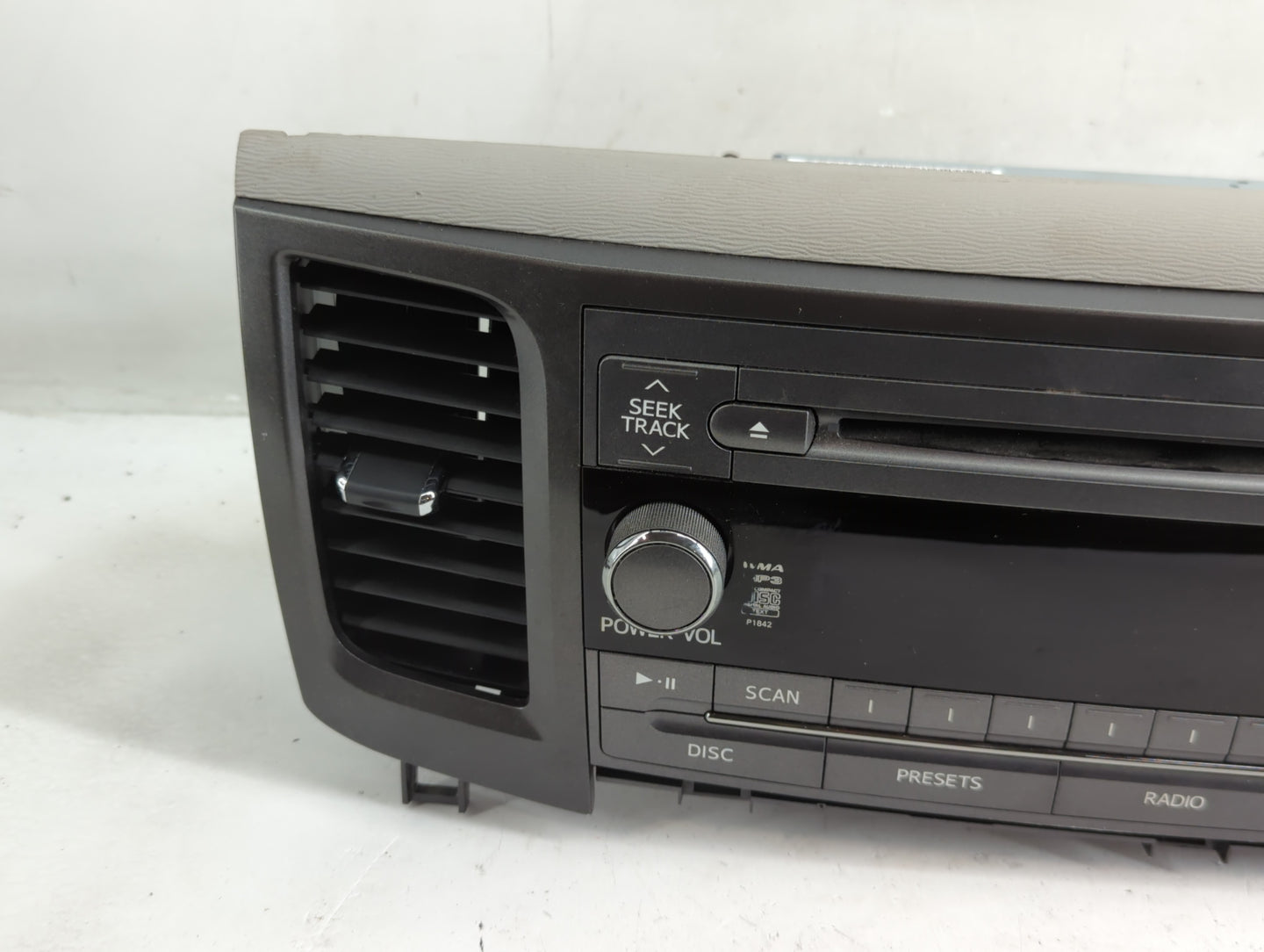 2011-2014 Toyota Sienna Radio AM FM Cd Player Receiver Replacement P/N:86120-08270 Fits Fits 2011 2012 2013 2014 OEM Used Au