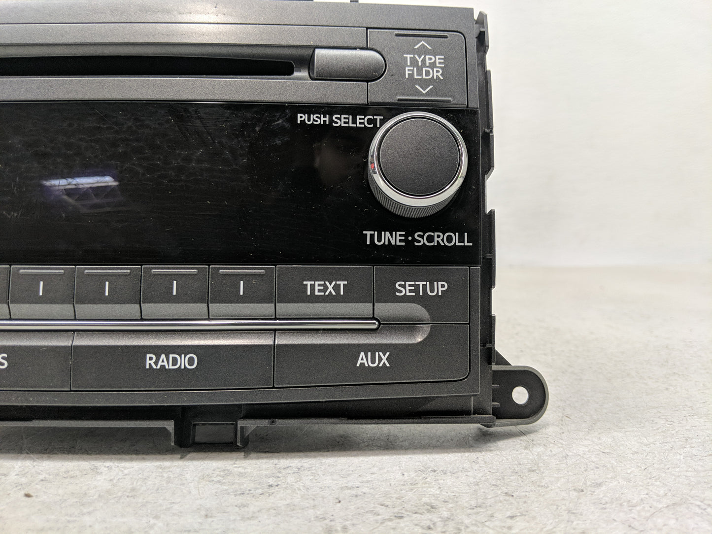 2011-2014 Toyota Sienna Radio AM FM Cd Player Receiver Replacement P/N:86120-08270 Fits Fits 2011 2012 2013 2014 OEM Used Au