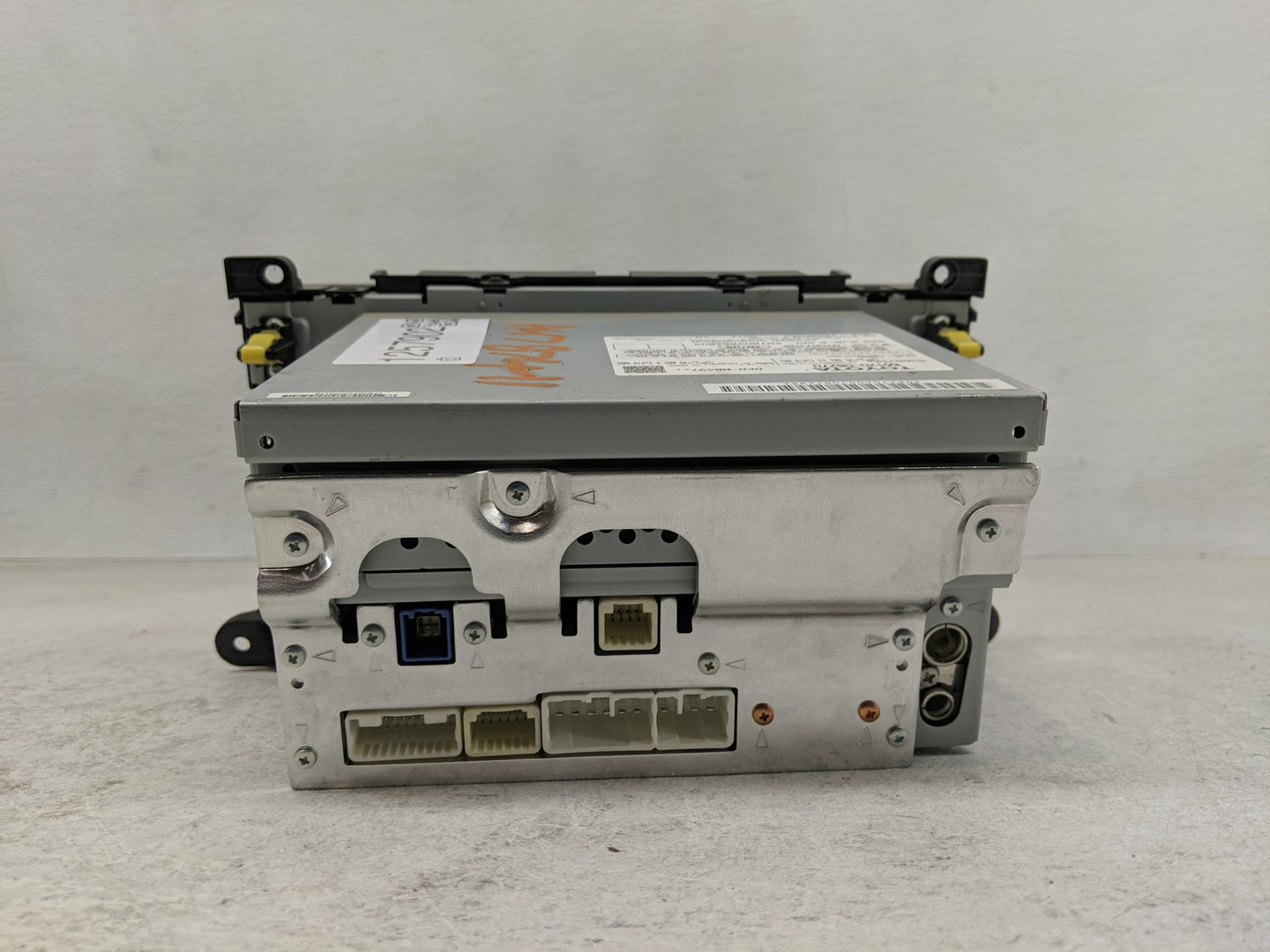 2011-2014 Toyota Sienna Radio AM FM Cd Player Receiver Replacement P/N:86120-08270 Fits Fits 2011 2012 2013 2014 OEM Used Au