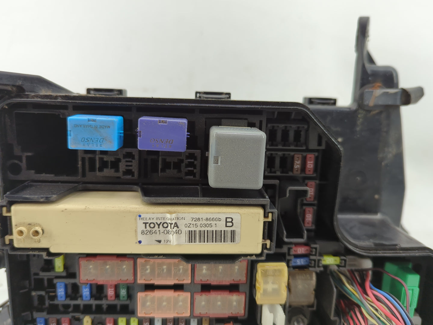 2011-2016 Toyota Sienna Fusebox Fuse Box Panel Relay Module P/N:82641-08040 Fits Fits 2011 2012 2013 2014 2015 2016 OEM Used