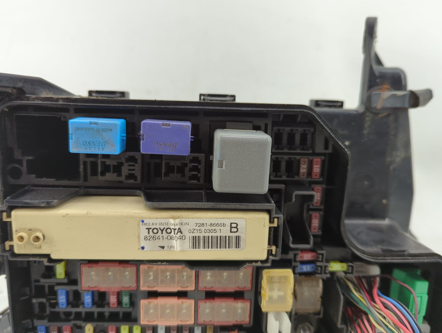 2011-2016 Toyota Sienna Fusebox Fuse Box Panel Relay Module P/N:82641-08040 Fits Fits 2011 2012 2013 2014 2015 2016 OEM Used