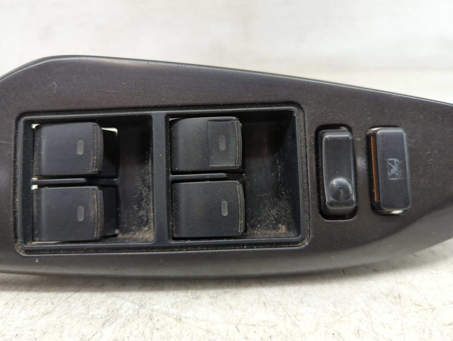2011-2014 Toyota Sienna Master Power Window Switch Replacement Driver Side Left P/N:74240-08010 Fits OEM Used Auto Parts - O