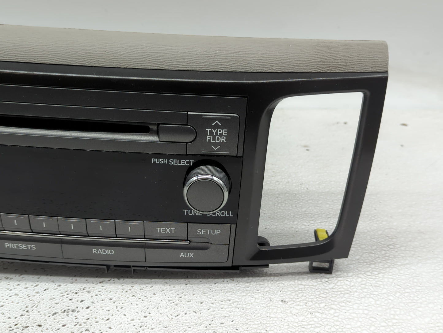 2011-2014 Toyota Sienna Radio AM FM Cd Player Receiver Replacement P/N:86120-08270 Fits Fits 2011 2012 2013 2014 OEM Used Au