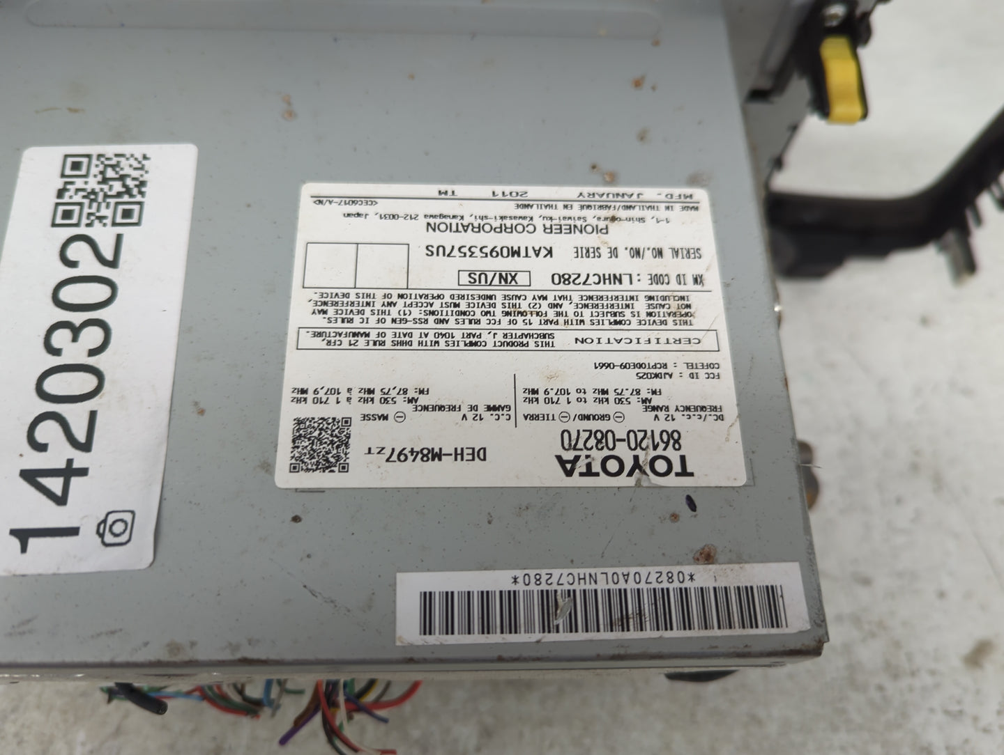 2011-2014 Toyota Sienna Radio AM FM Cd Player Receiver Replacement P/N:86120-08270 Fits Fits 2011 2012 2013 2014 OEM Used Au
