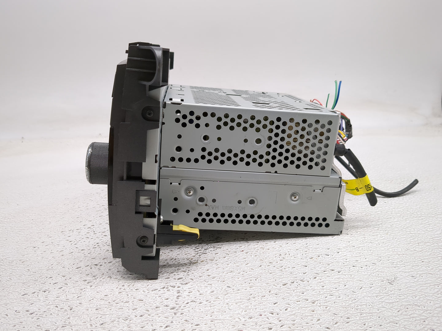 2011-2014 Toyota Sienna Radio AM FM Cd Player Receiver Replacement P/N:86120-08270 Fits Fits 2011 2012 2013 2014 OEM Used Au