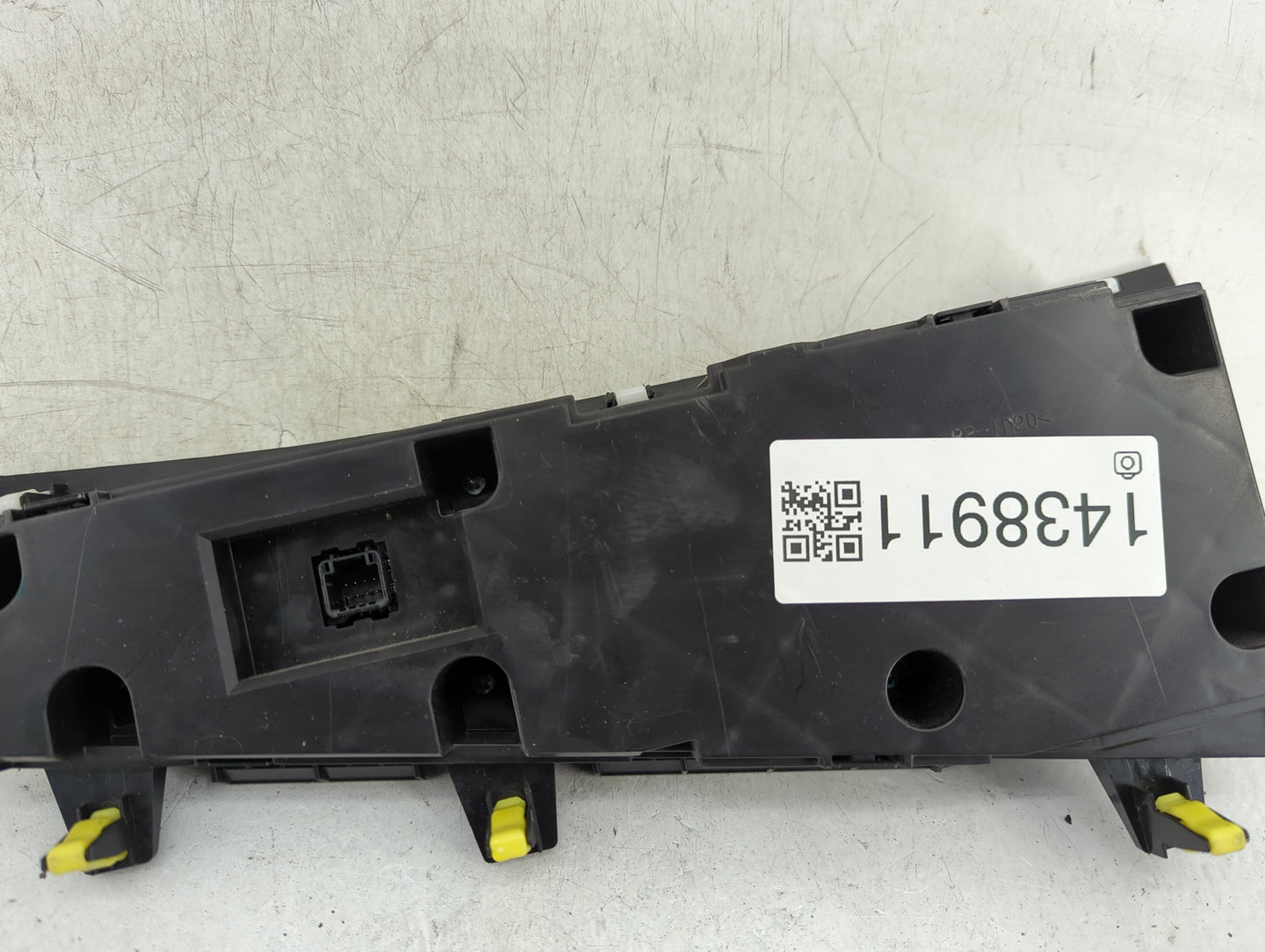 2011-2014 Toyota Sienna Climate Control Module Temperature AC/Heater Replacement Fits Fits 2011 2012 2013 2014 OEM Used Auto
