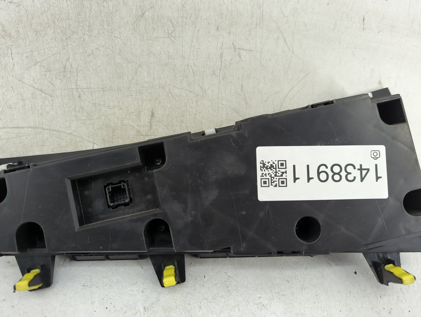 2011-2014 Toyota Sienna Climate Control Module Temperature AC/Heater Replacement Fits Fits 2011 2012 2013 2014 OEM Used Auto
