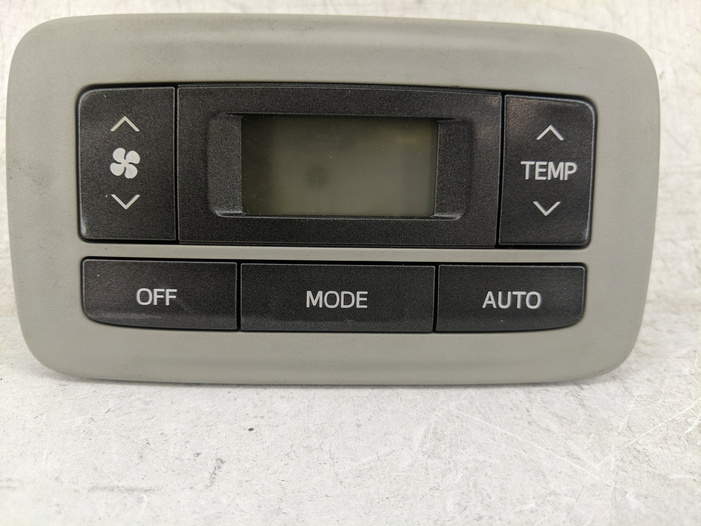 2011-2014 Toyota Sienna Climate Control Module Temperature AC/Heater Replacement P/N:75D875 Fits Fits 2011 2012 2013 2014 OE