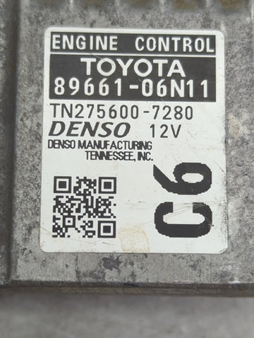 2011 Toyota Sienna PCM Engine Control Computer ECU ECM PCU OEM P/N:89661-06N11 TN275600-7280 Fits OEM Used Auto Parts