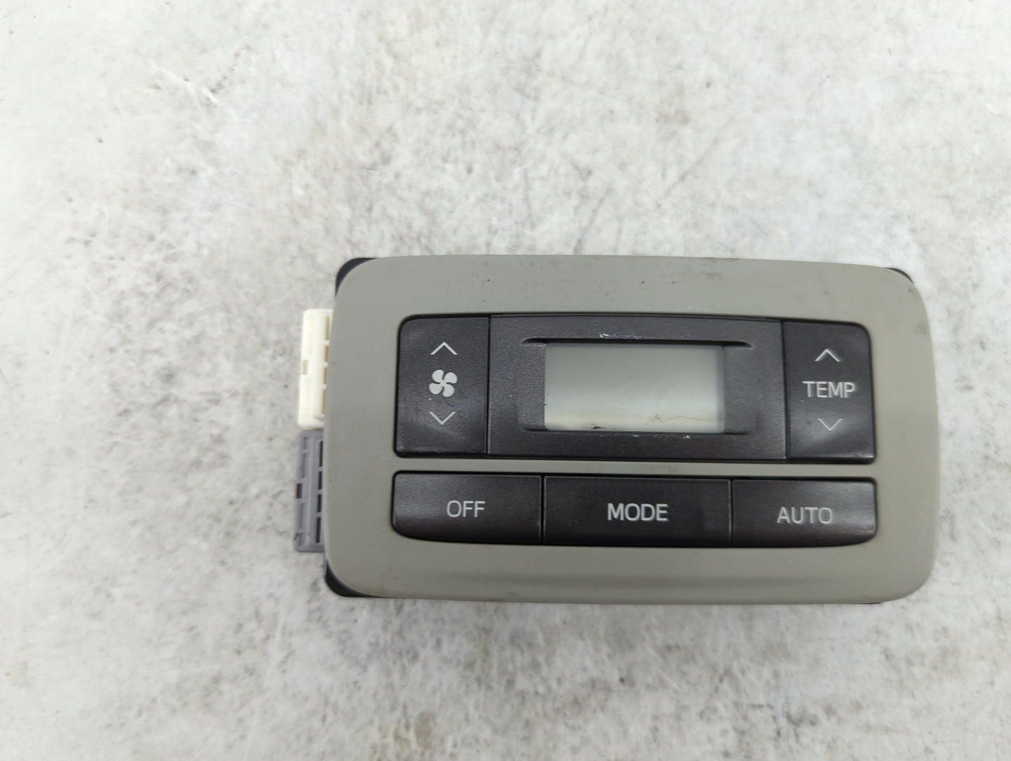 2011-2014 Toyota Sienna Climate Control Module Temperature AC/Heater Replacement Fits Fits 2011 2012 2013 2014 OEM Used Auto
