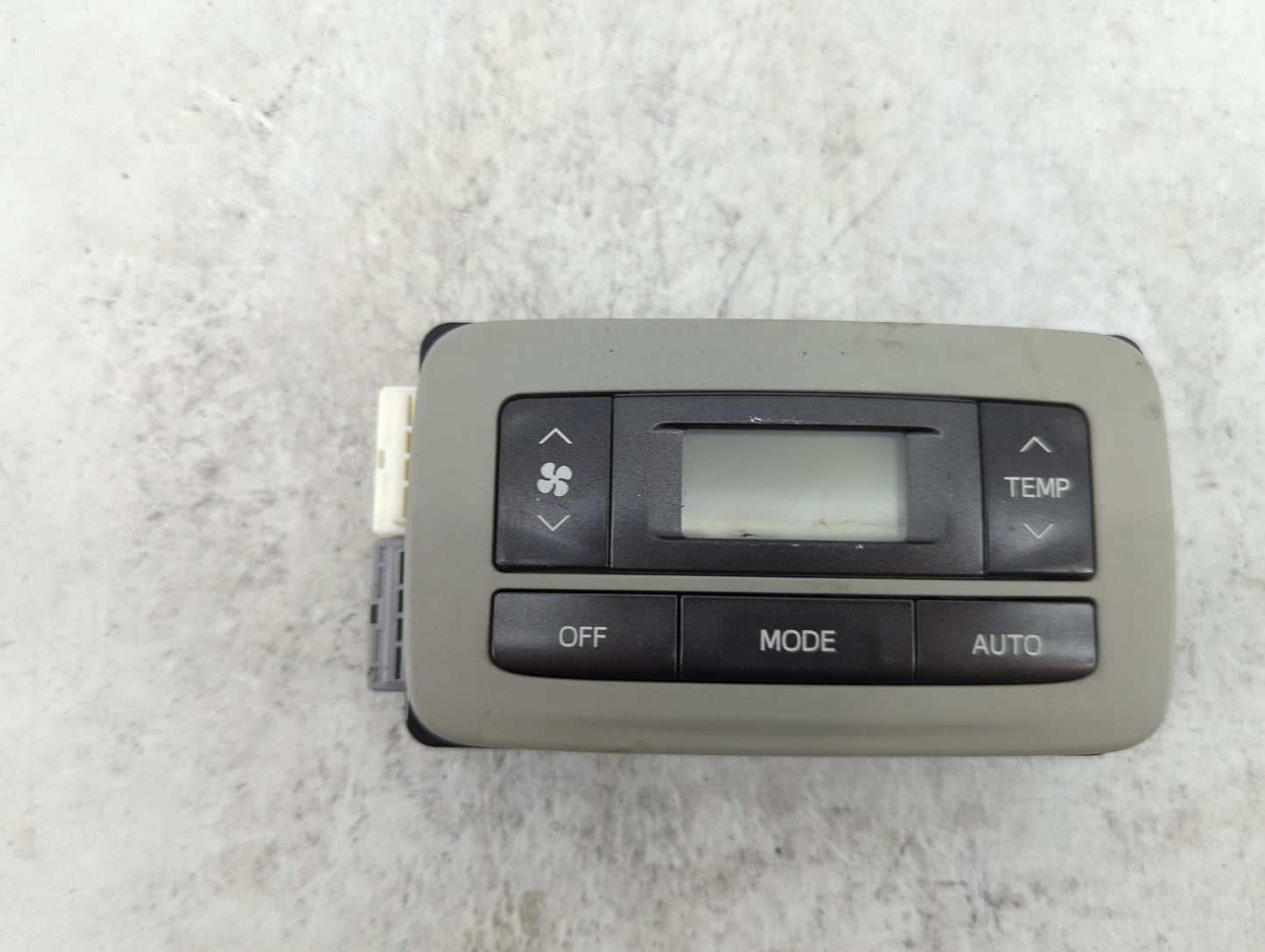 2011-2014 Toyota Sienna Climate Control Module Temperature AC/Heater Replacement Fits Fits 2011 2012 2013 2014 OEM Used Auto