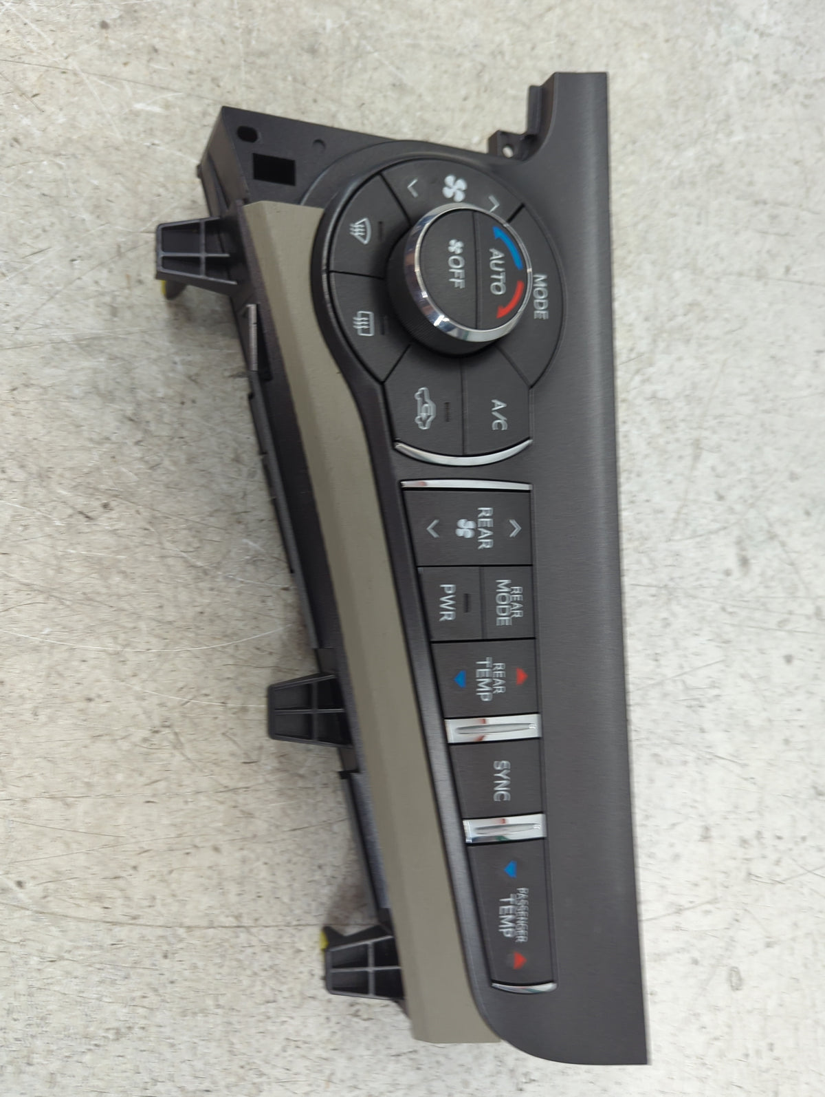 2011-2014 Toyota Sienna Climate Control Module Temperature AC/Heater Replacement P/N:55900-08150-E0 MX237000-2763 Fits OEM U