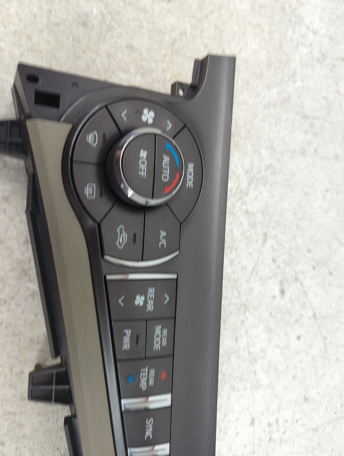 2011-2014 Toyota Sienna Climate Control Module Temperature AC/Heater Replacement P/N:55900-08150-E0 MX237000-2763 Fits OEM U