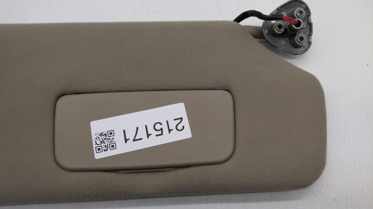 2011-2014 Toyota Sienna Sun Visor Shade Replacement Passenger Right Mirror Fits Fits 2011 2012 2013 2014 OEM Used Auto Parts