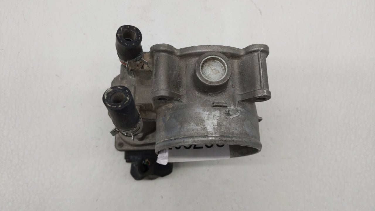 2007-2016 Toyota Sienna Throttle Body P/N:22030-0P050 22030-31030 Fits OEM Used Auto Parts - Oemusedautoparts1.com