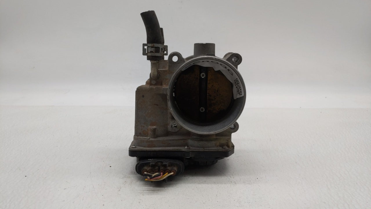2007-2016 Toyota Sienna Throttle Body P/N:22030-0P050 22030-31030 Fits OEM Used Auto Parts - Oemusedautoparts1.com