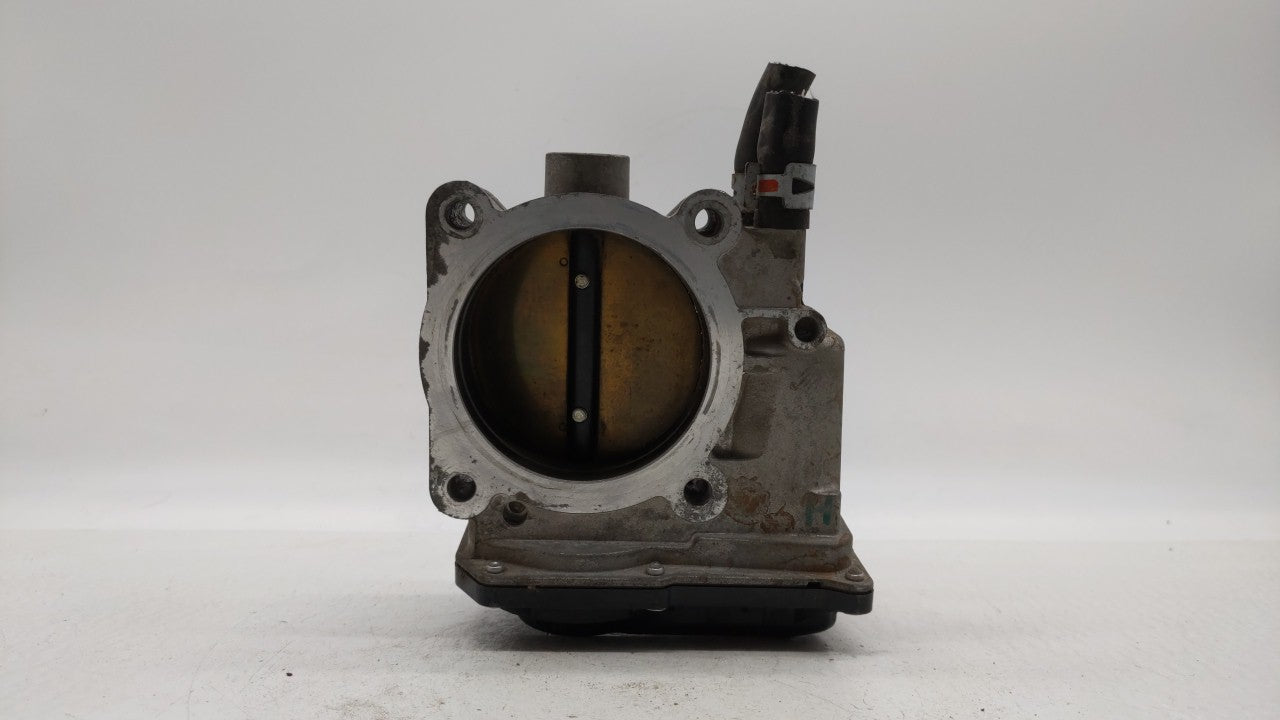 2007-2016 Toyota Sienna Throttle Body P/N:22030-0P050 22030-31030 Fits OEM Used Auto Parts - Oemusedautoparts1.com