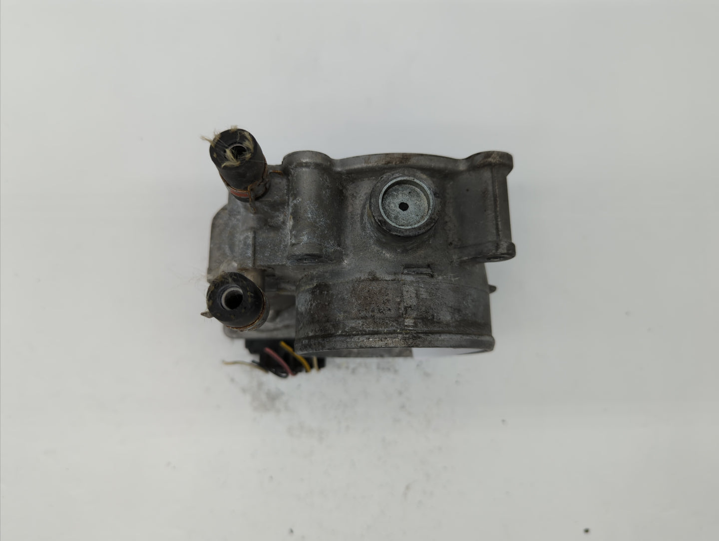 2007-2016 Toyota Sienna Throttle Body P/N:22030-0P050 22030-31030 Fits OEM Used Auto Parts - Oemusedautoparts1.com