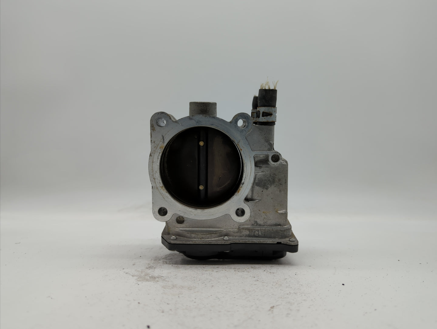 2007-2016 Toyota Sienna Throttle Body P/N:22030-0P050 22030-31030 Fits OEM Used Auto Parts - Oemusedautoparts1.com