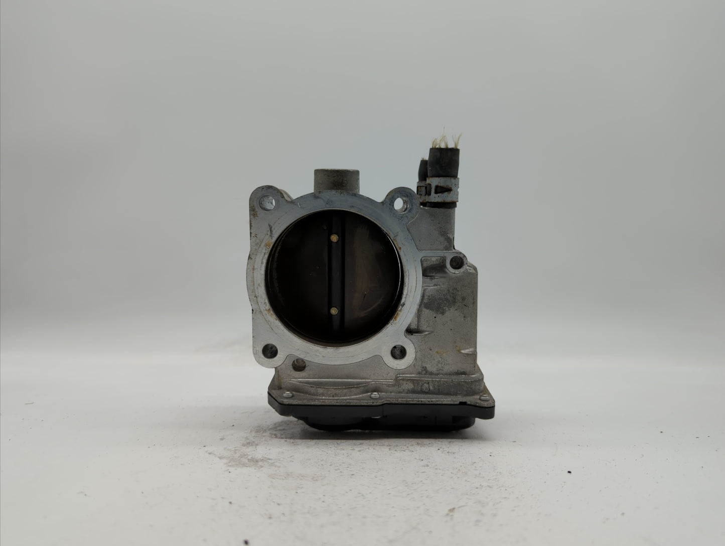 2007-2016 Toyota Sienna Throttle Body P/N:22030-0P050 22030-31030 Fits OEM Used Auto Parts - Oemusedautoparts1.com