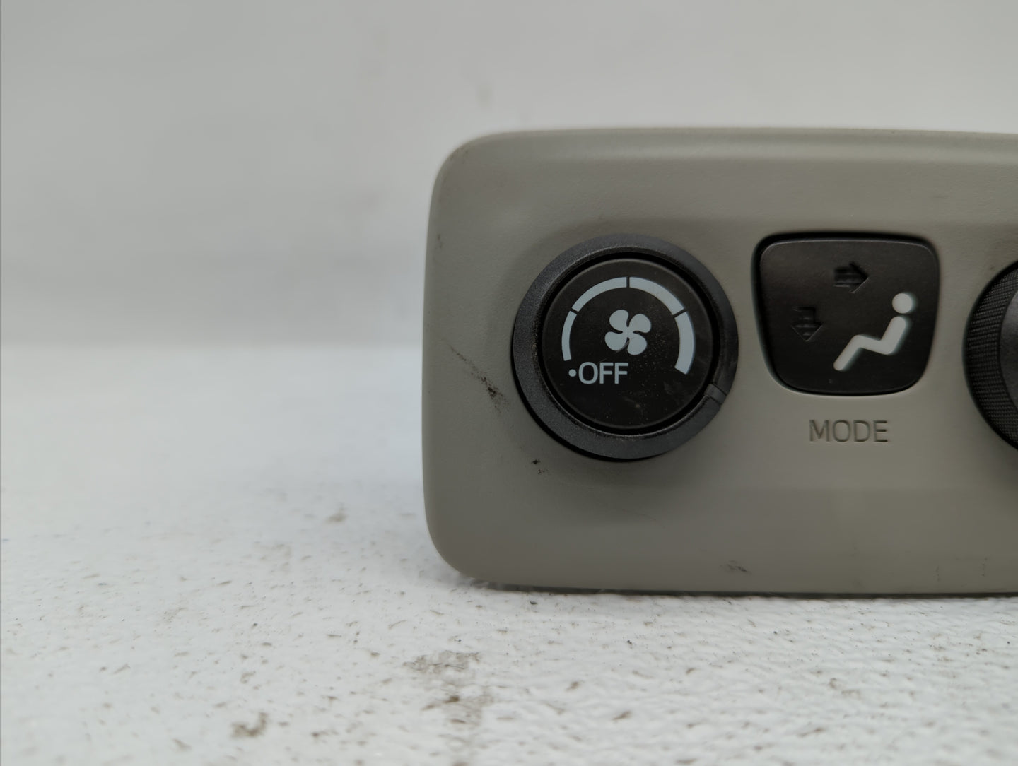 2011-2014 Toyota Sienna Climate Control Module Temperature AC/Heater Replacement P/N:75D913 Fits Fits 2011 2012 2013 2014 OE