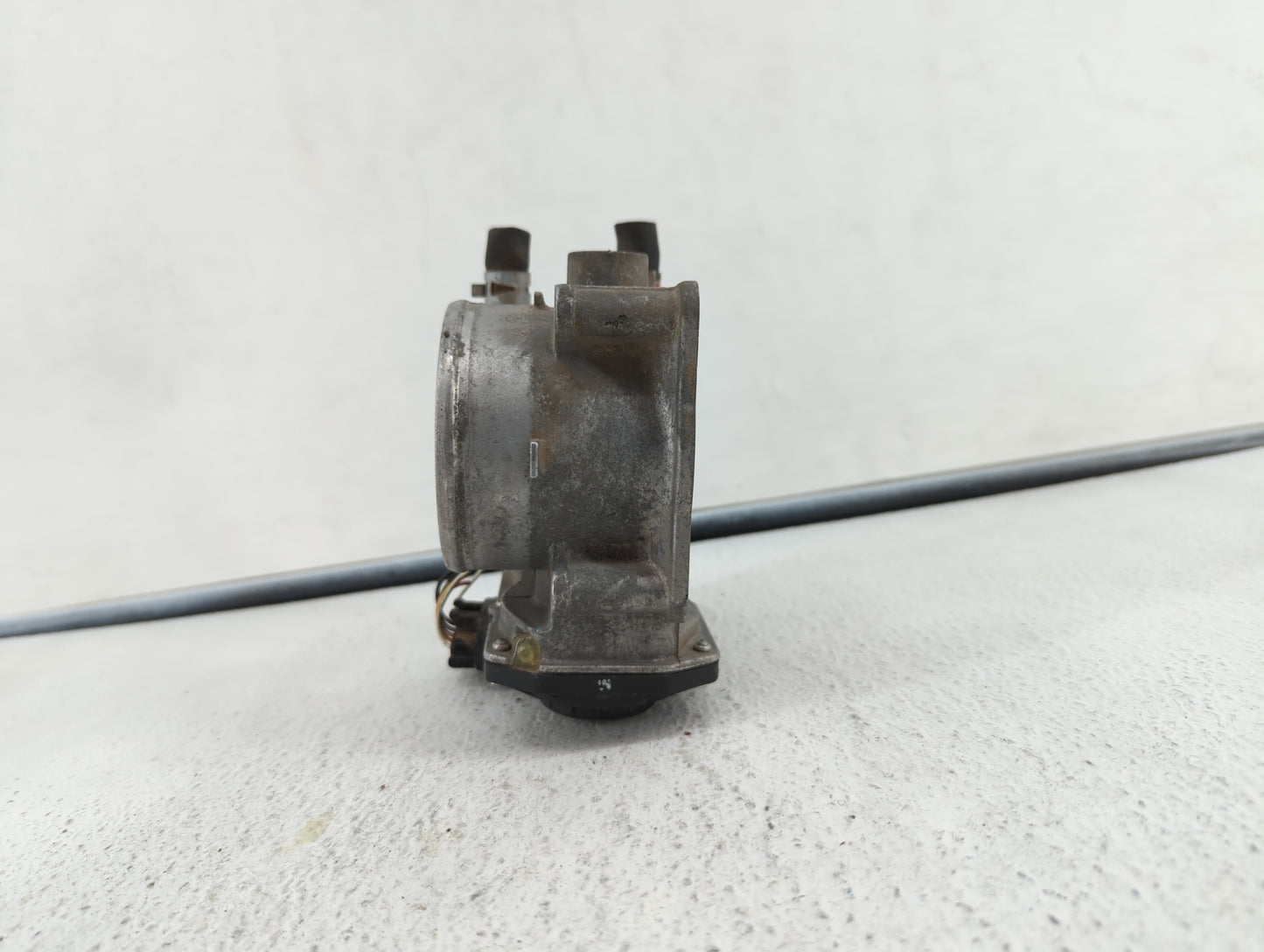 2007-2016 Toyota Sienna Throttle Body P/N:22030-0P050 22030-31030 Fits OEM Used Auto Parts - Oemusedautoparts1.com