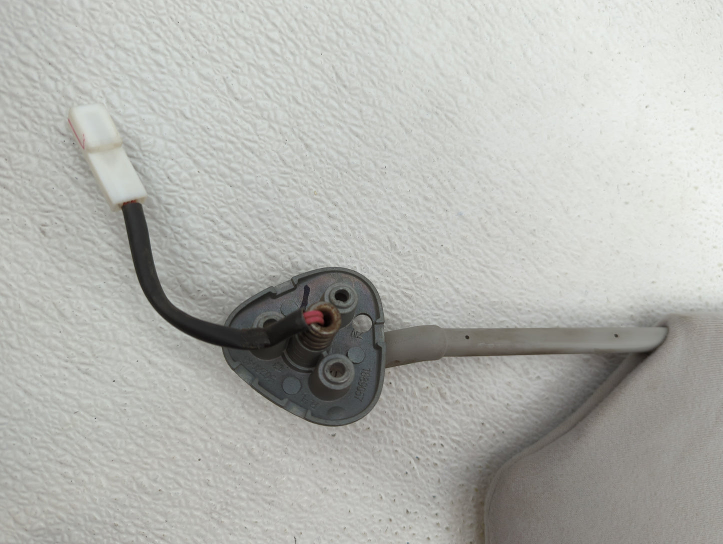 2011-2014 Toyota Sienna Sun Visor Shade Replacement Passenger Right Mirror Fits Fits 2011 2012 2013 2014 OEM Used Auto Parts