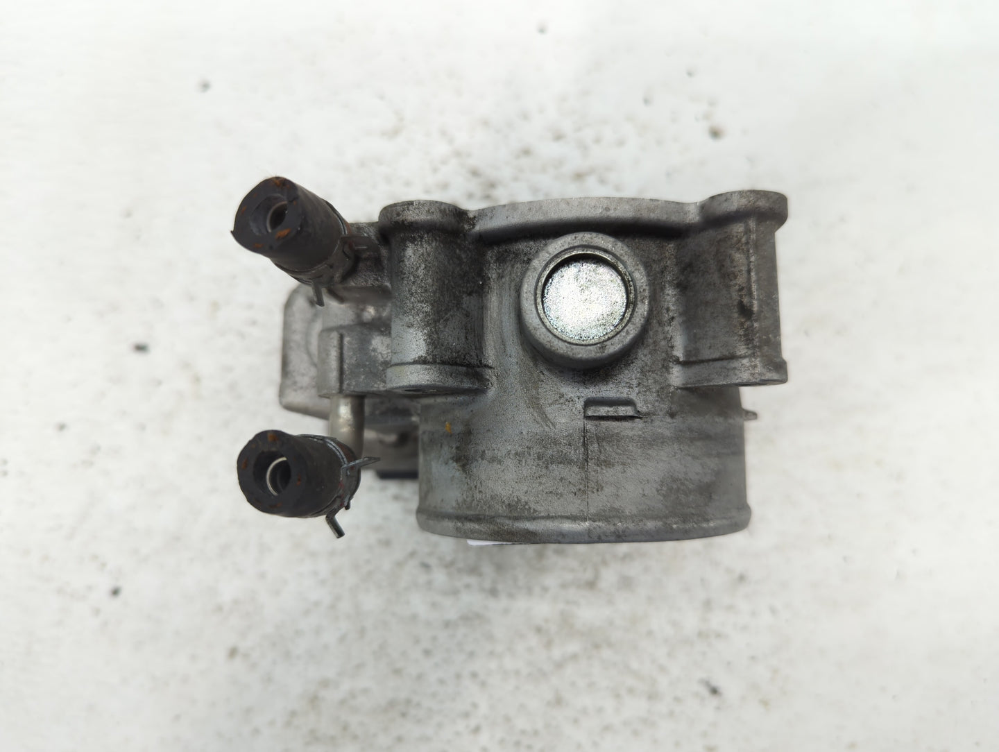 2007-2016 Toyota Sienna Throttle Body P/N:22030-31030 Fits OEM Used Auto Parts - Oemusedautoparts1.com
