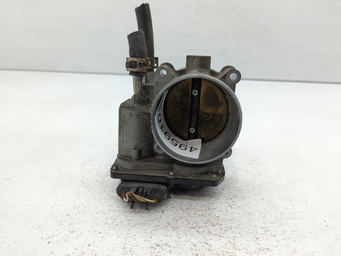 2007-2016 Toyota Sienna Throttle Body P/N:22030-0P050 Fits OEM Used Auto Parts - Oemusedautoparts1.com