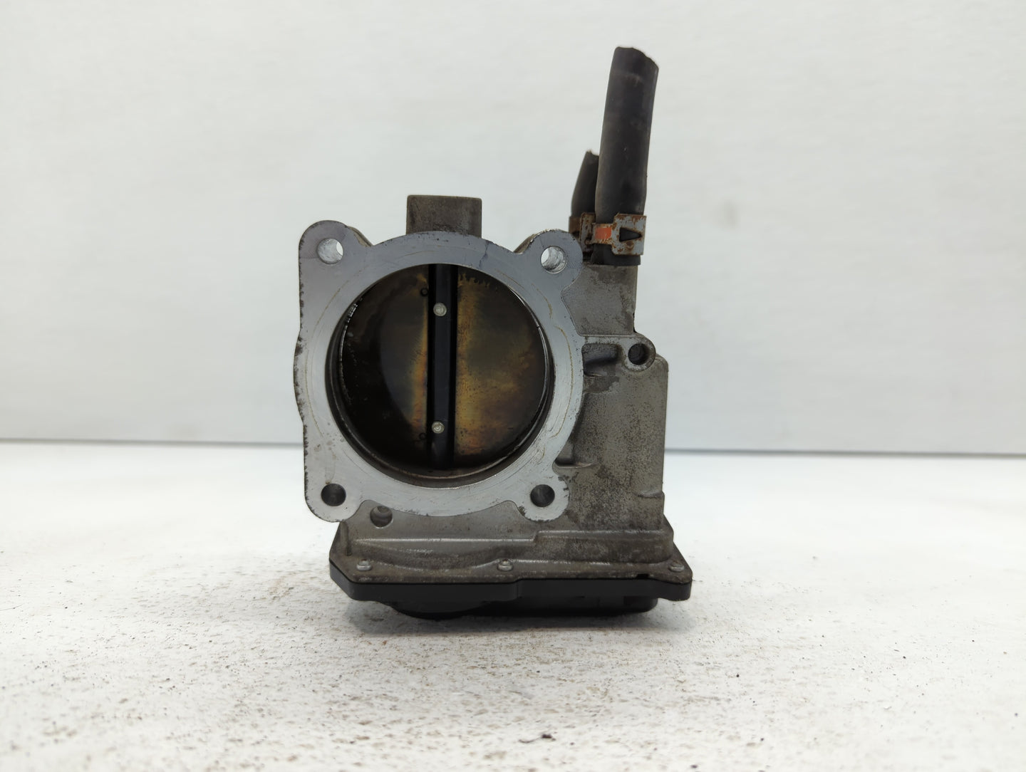 2007-2016 Toyota Sienna Throttle Body P/N:22030-0P050 Fits OEM Used Auto Parts - Oemusedautoparts1.com