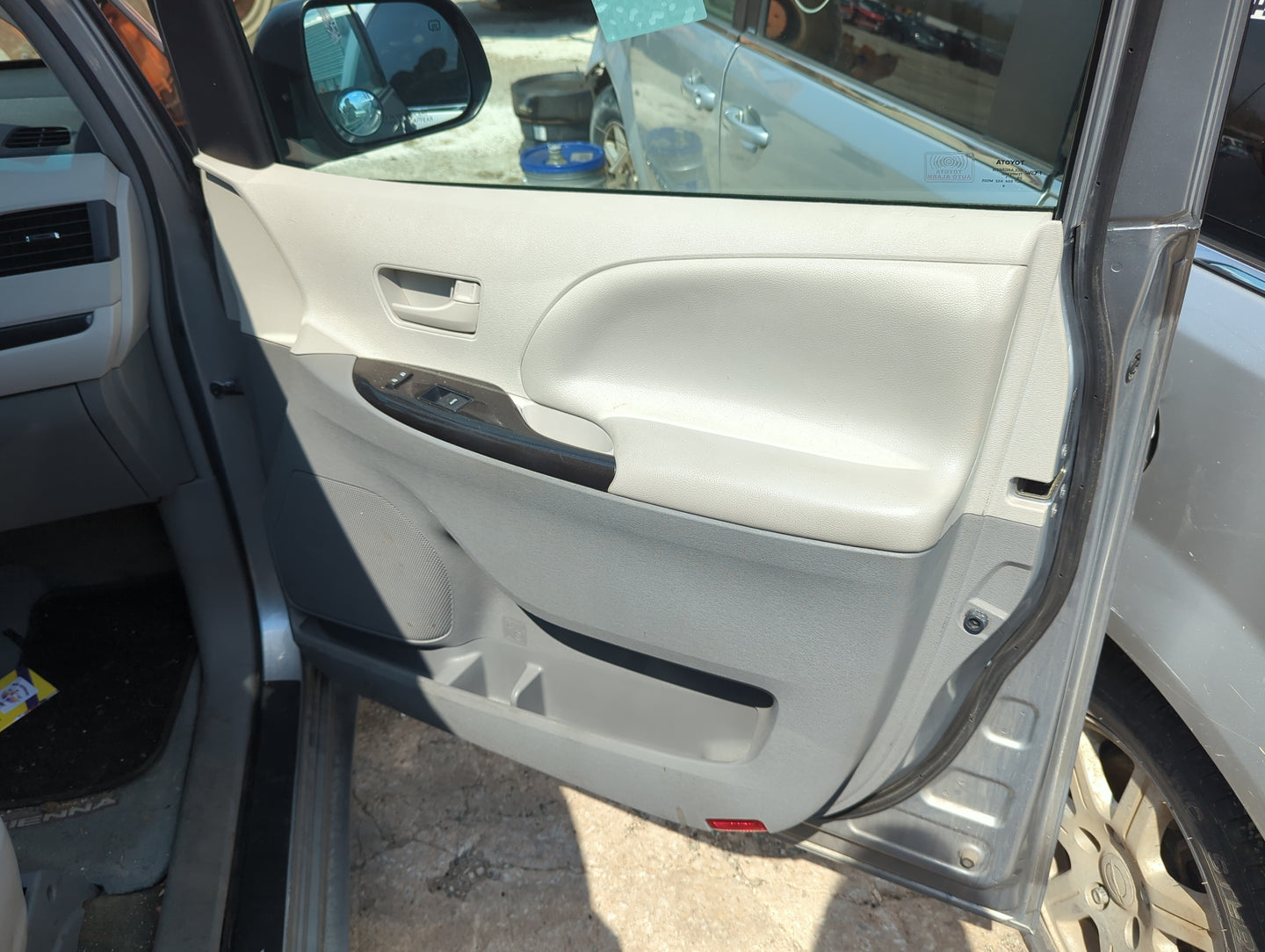 2011 Toyota Sienna Front Right Passenger Interior Door Panel Trim - Oemusedautoparts1.com