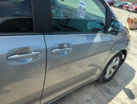 2011-2014 Toyota Sienna Passenger Front Door Oem - Oemusedautoparts1.com