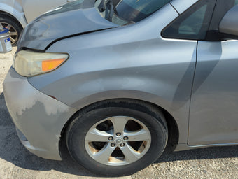 compare product 2011-2020 Toyota Sienna Driver Fender