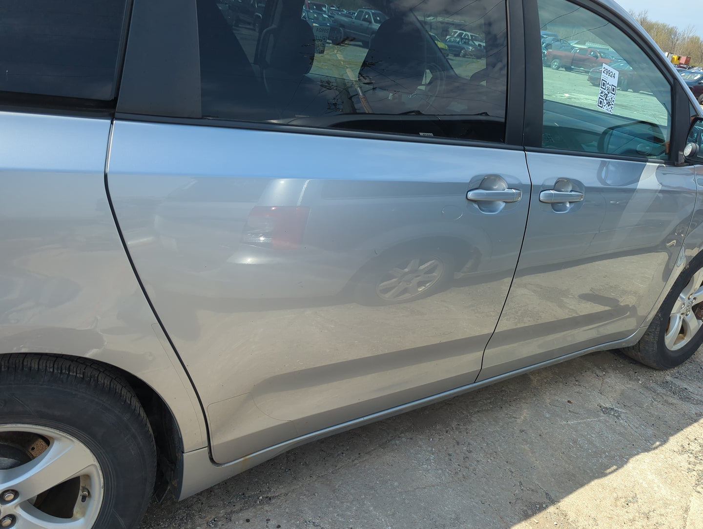 2011-2020 Toyota Sienna Passenger Rear Door Oem - Oemusedautoparts1.com