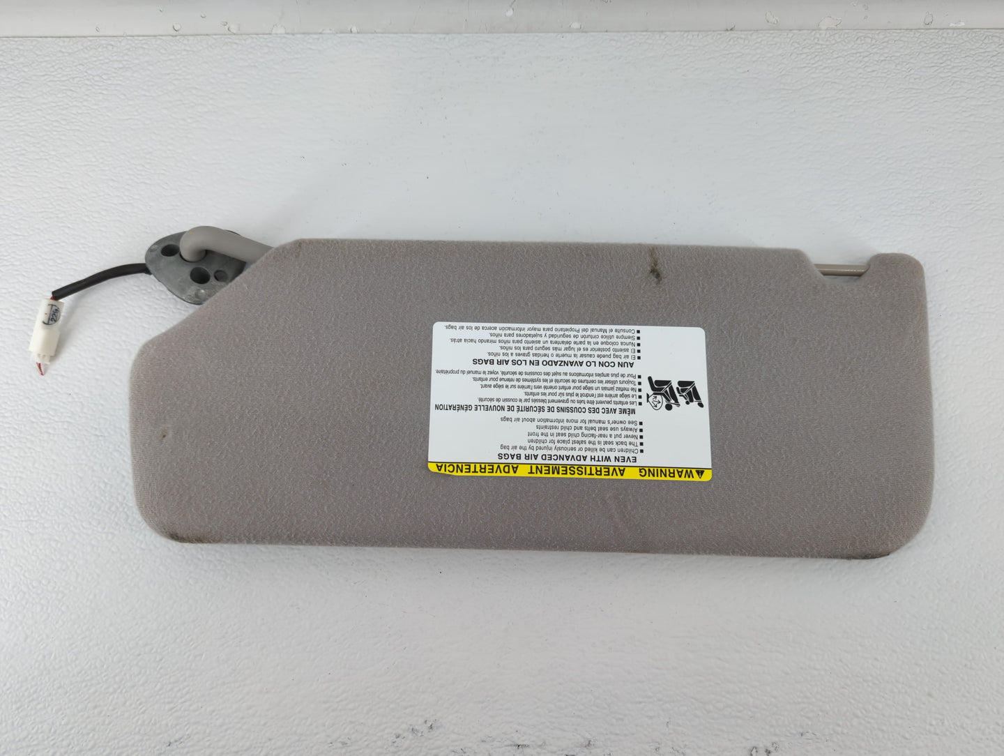 2011-2014 Toyota Sienna Sun Visor Shade Replacement Passenger Right Mirror Fits Fits 2011 2012 2013 2014 OEM Used Auto Parts