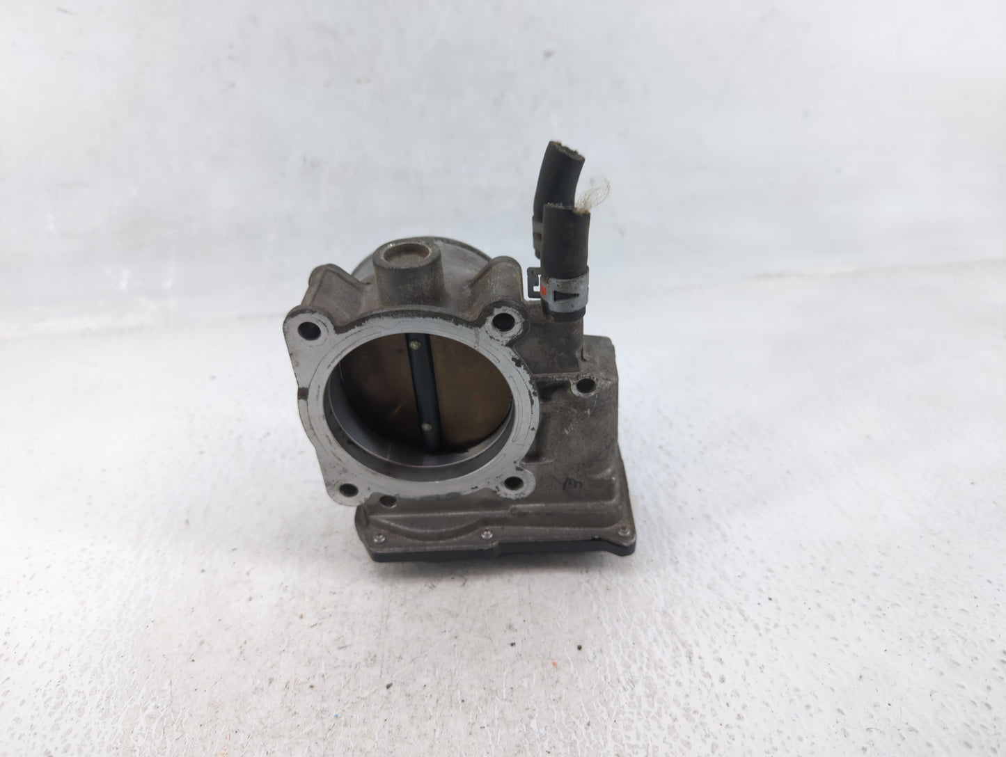 2007-2016 Toyota Sienna Throttle Body P/N:22030-0P050 Fits OEM Used Auto Parts - Oemusedautoparts1.com