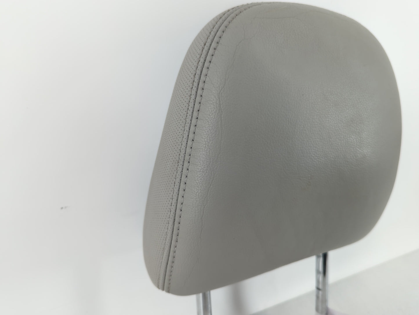 2011 Toyota Sienna Headrest Head Rest Front Driver Passenger Seat - Oemusedautoparts1.com
