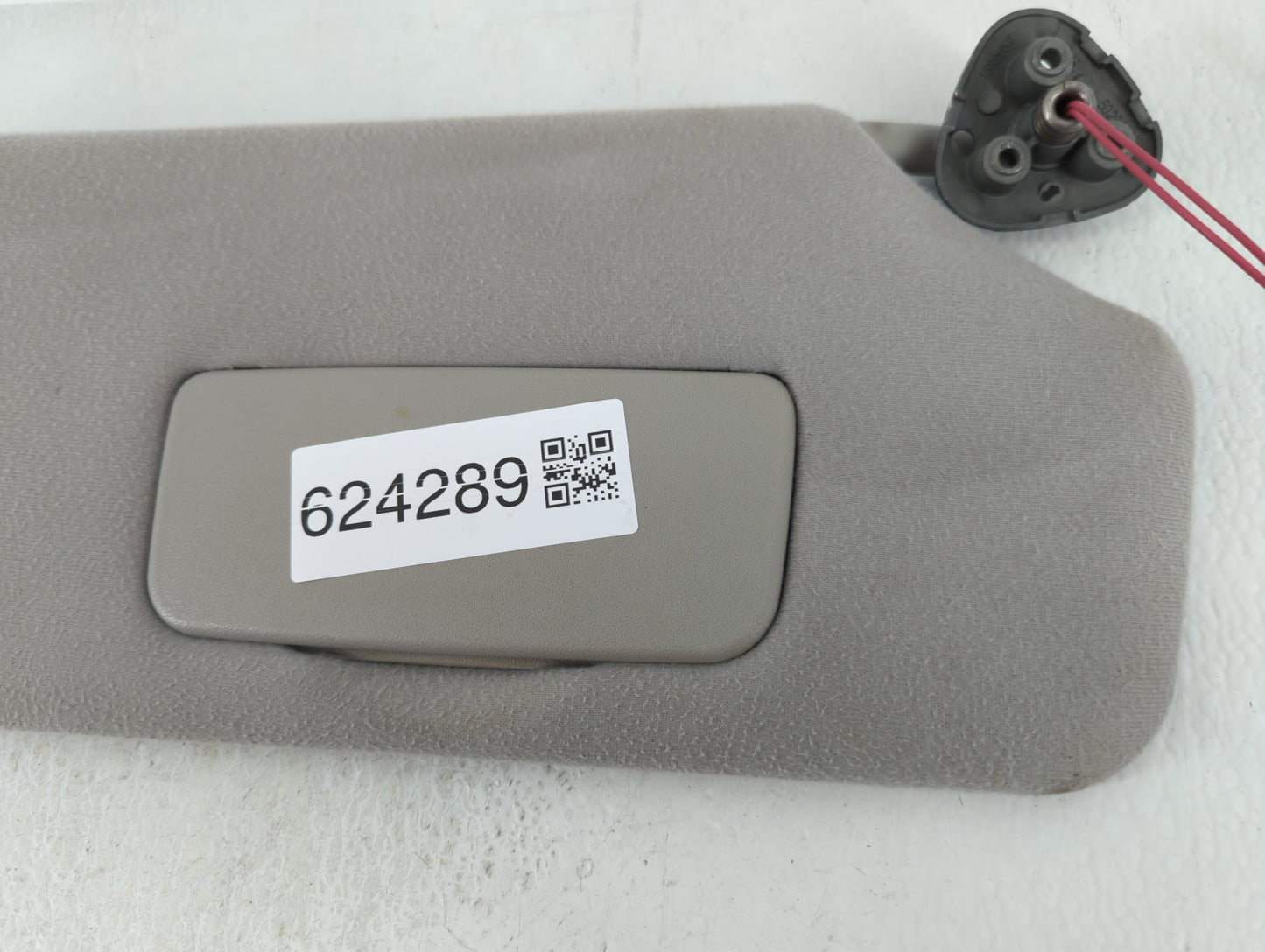 2011-2014 Toyota Sienna Sun Visor Shade Replacement Passenger Right Mirror Fits Fits 2011 2012 2013 2014 OEM Used Auto Parts