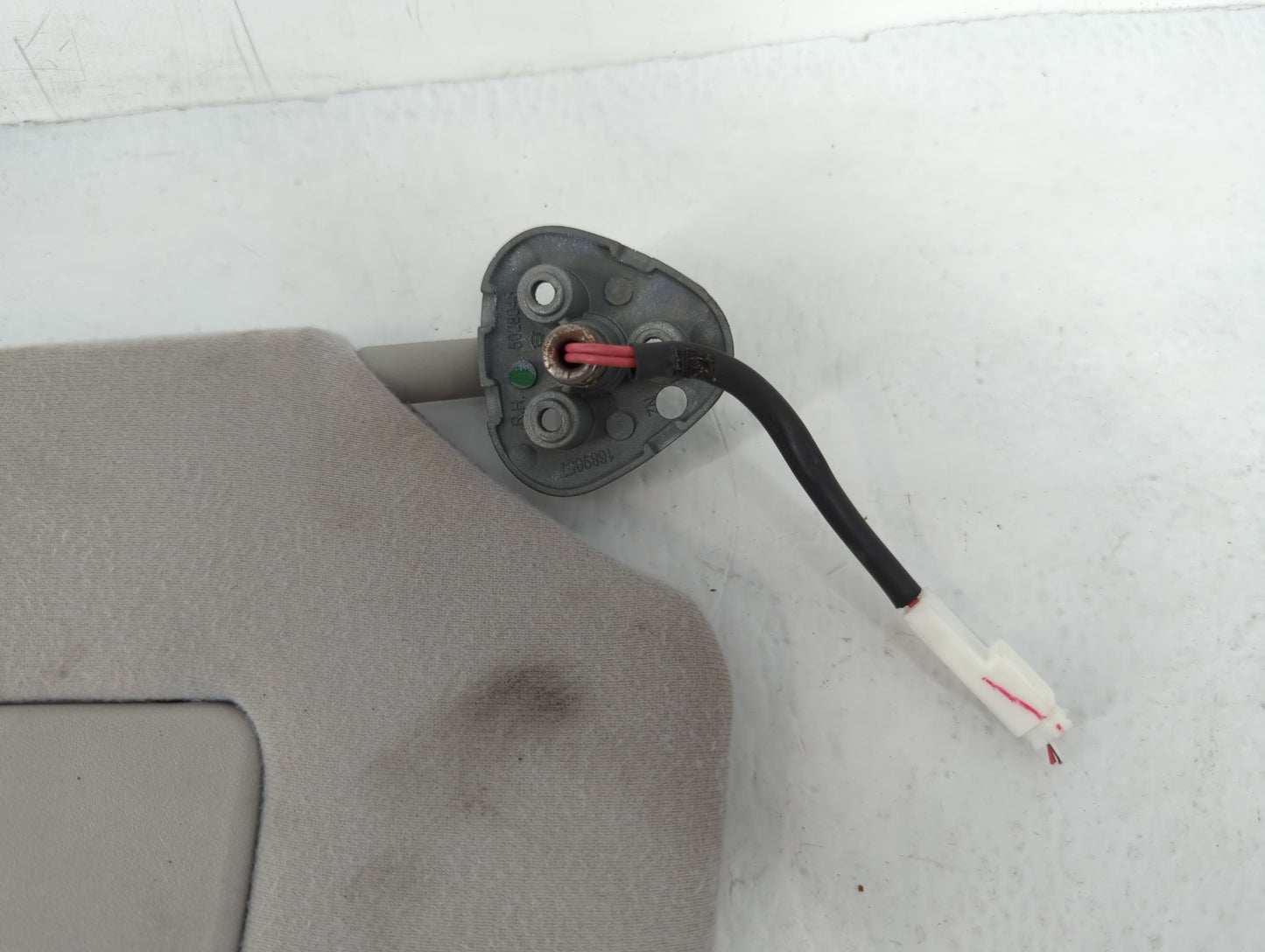 2011-2014 Toyota Sienna Sun Visor Shade Replacement Passenger Right Mirror Fits Fits 2011 2012 2013 2014 OEM Used Auto Parts