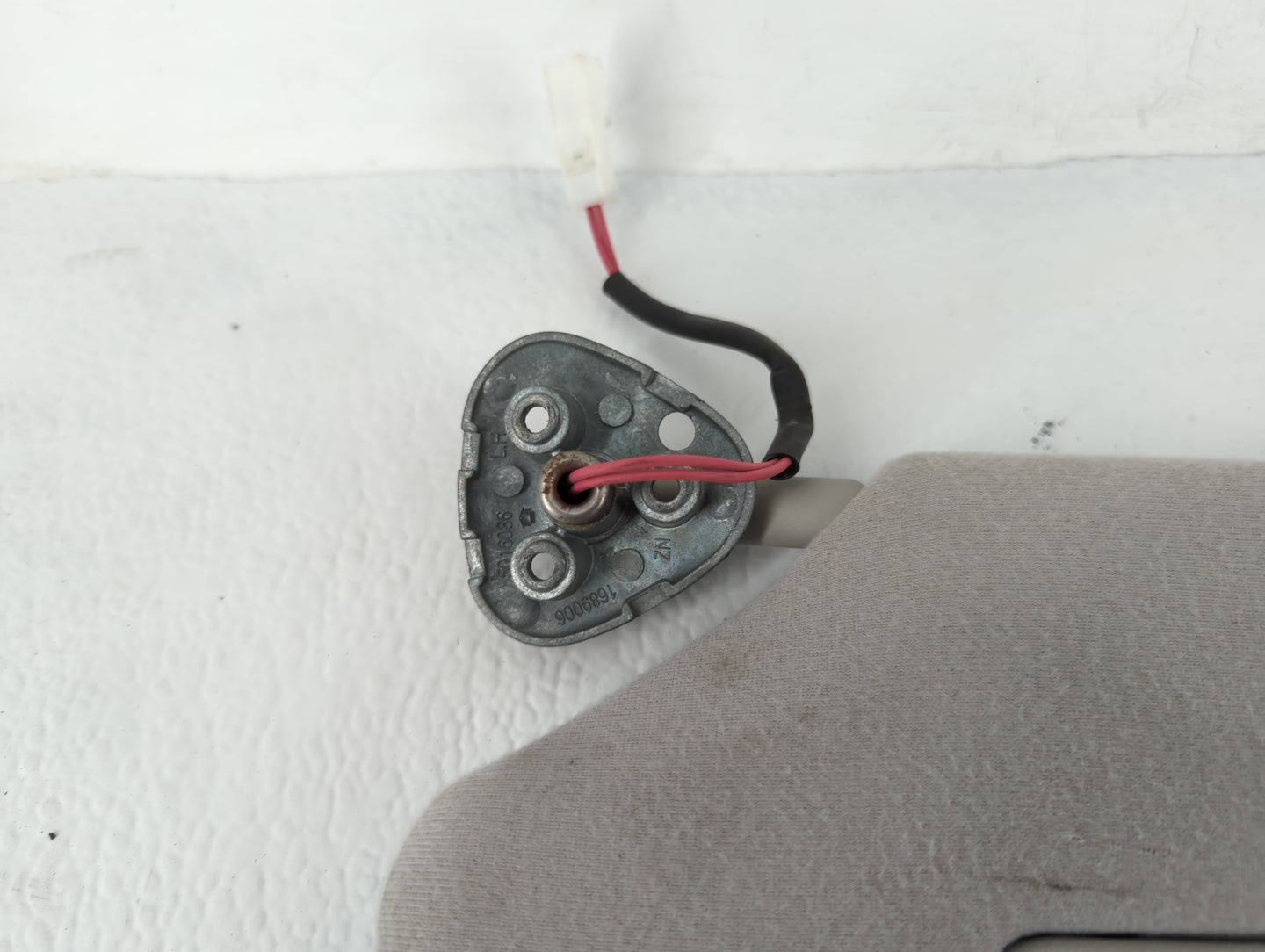 2011-2014 Toyota Sienna Sun Visor Shade Replacement Driver Left Mirror Fits Fits 2011 2012 2013 2014 OEM Used Auto Parts - O