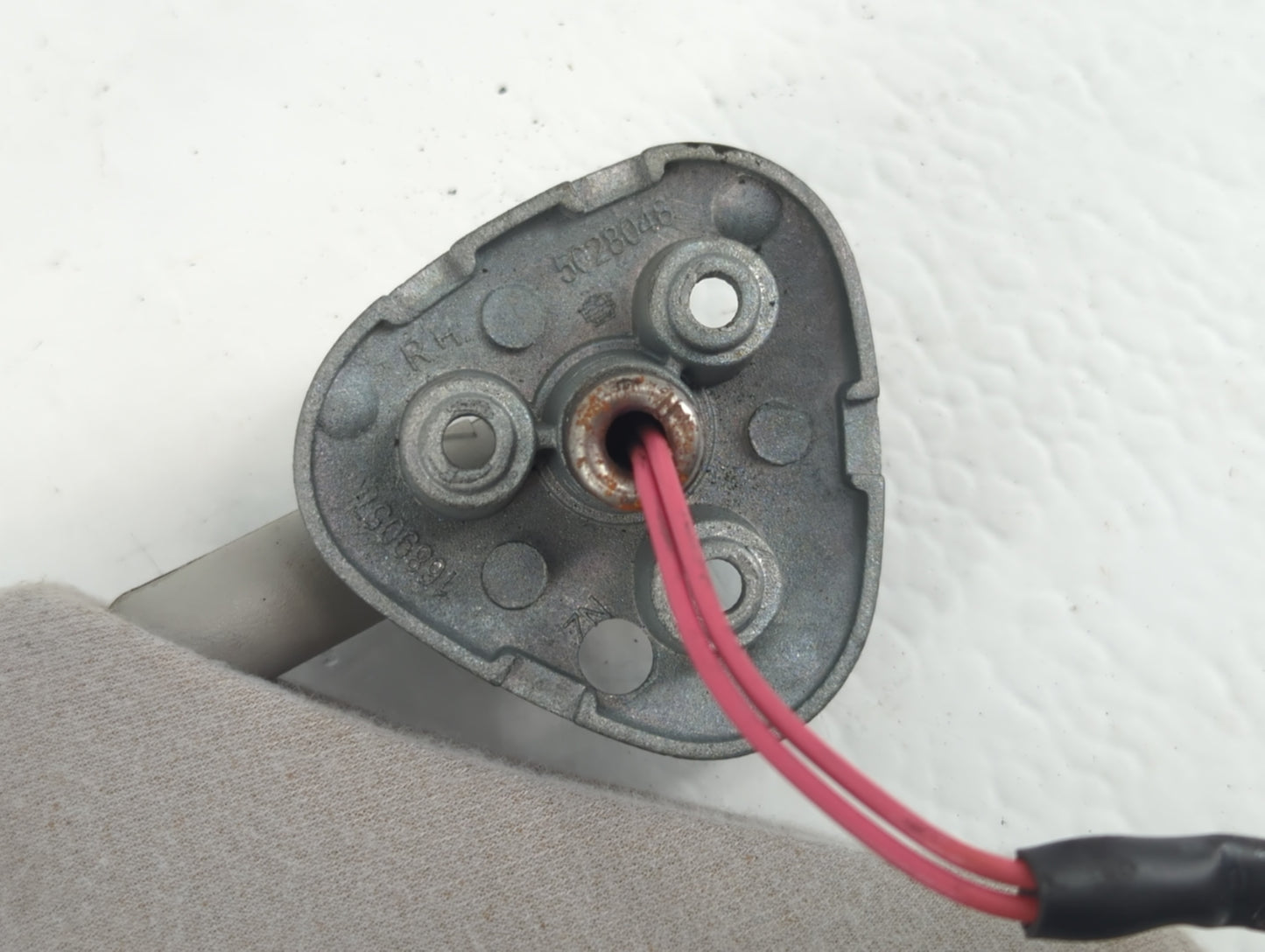 2011-2014 Toyota Sienna Sun Visor Shade Replacement Passenger Right Mirror Fits Fits 2011 2012 2013 2014 OEM Used Auto Parts