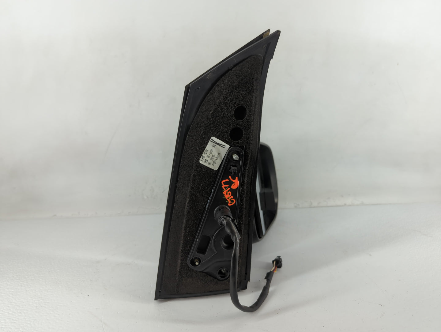2011-2014 Toyota Sienna Passenger Side View Mirror - Right Door Mirror OEM Used - Oemusedautoparts1.com