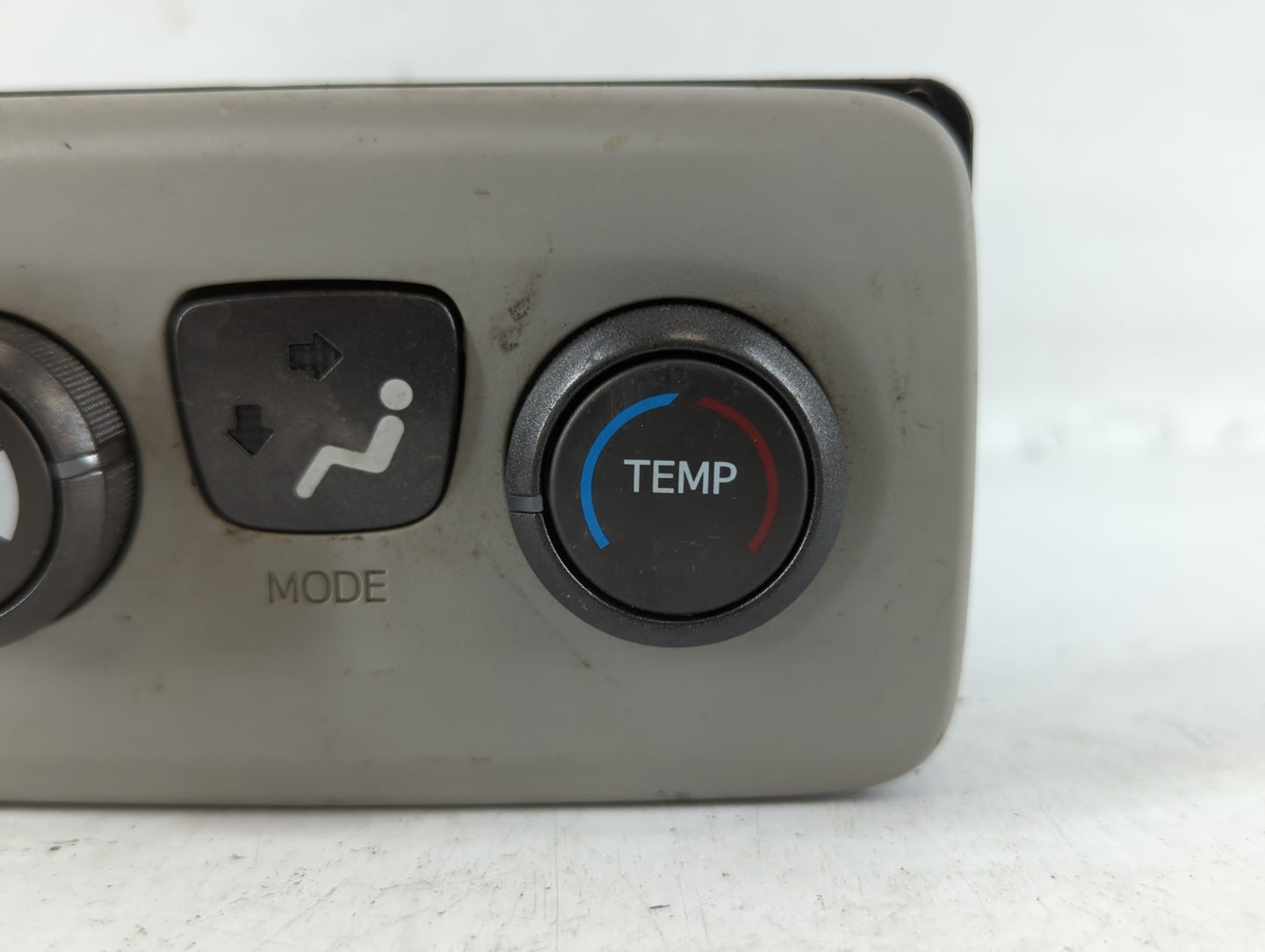 2011-2014 Toyota Sienna Climate Control Module Temperature AC/Heater Replacement P/N:PA6-GF30 75D913 Fits Fits 2011 2012 201