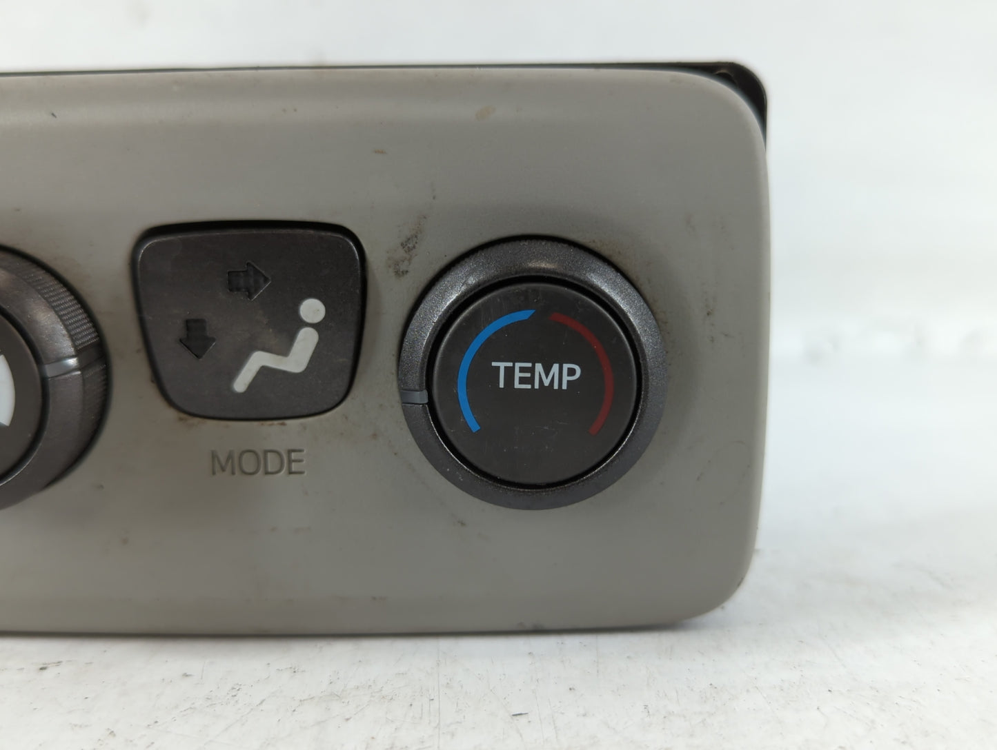 2011-2014 Toyota Sienna Climate Control Module Temperature AC/Heater Replacement P/N:PA6-GF30 75D913 Fits Fits 2011 2012 201