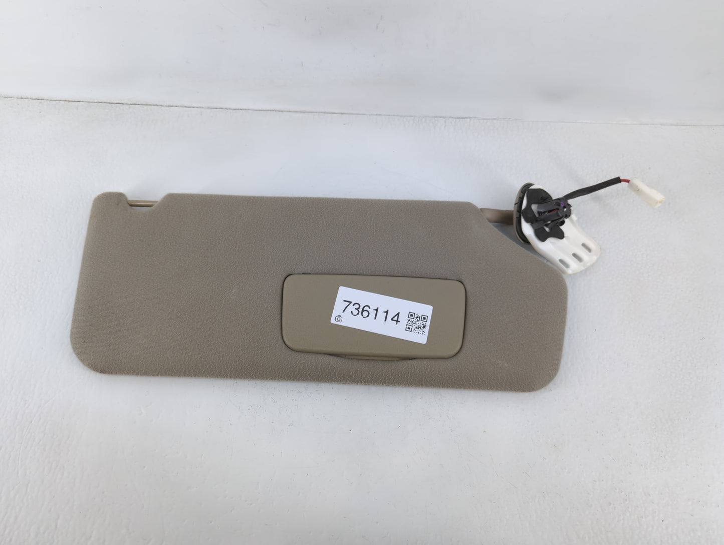 2011-2014 Toyota Sienna Sun Visor Shade Replacement Driver Left Mirror Fits Fits 2011 2012 2013 2014 OEM Used Auto Parts - O