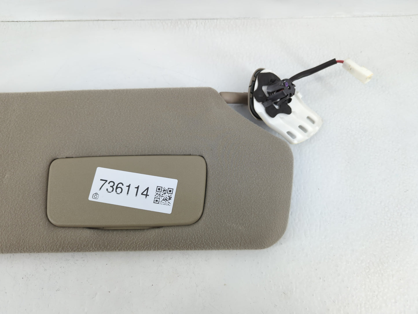 2011-2014 Toyota Sienna Sun Visor Shade Replacement Driver Left Mirror Fits Fits 2011 2012 2013 2014 OEM Used Auto Parts - O