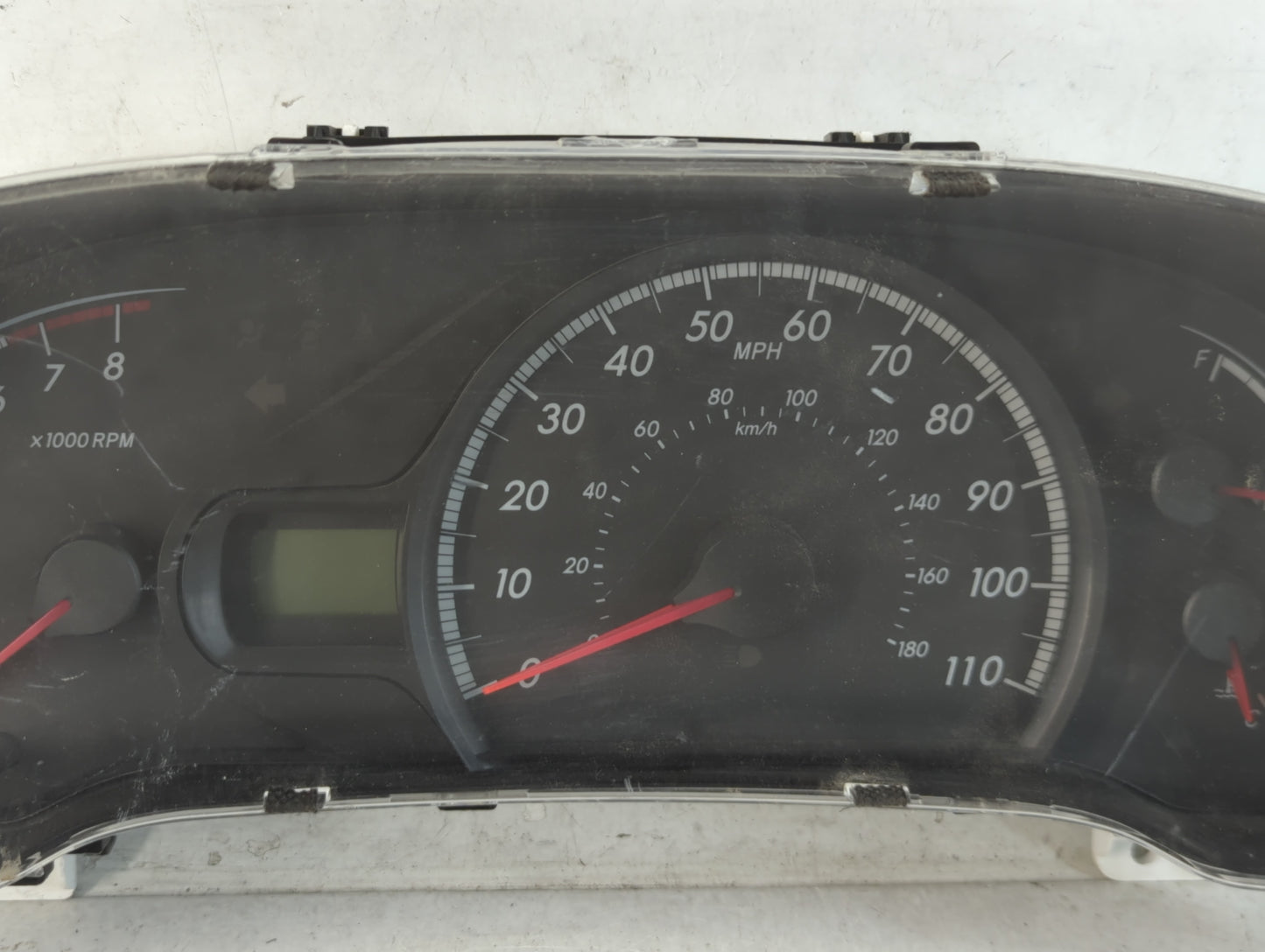 2011-2012 Toyota Sienna Instrument Cluster Speedometer Gauges P/N:2271350 83800-08350-00 Fits Fits 2011 2012 OEM Used Auto P
