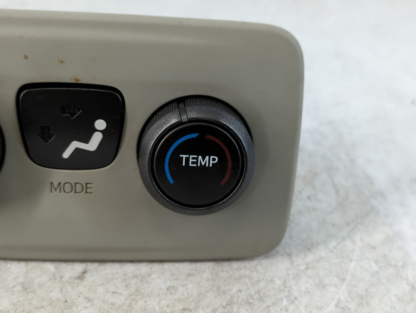 2011-2014 Toyota Sienna Climate Control Module Temperature AC/Heater Replacement P/N:PA6-GF30 75D913 Fits Fits 2011 2012 201