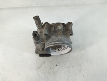 2007-2016 Toyota Sienna Throttle Body P/N:22030-0P050 Fits OEM Used Auto Parts