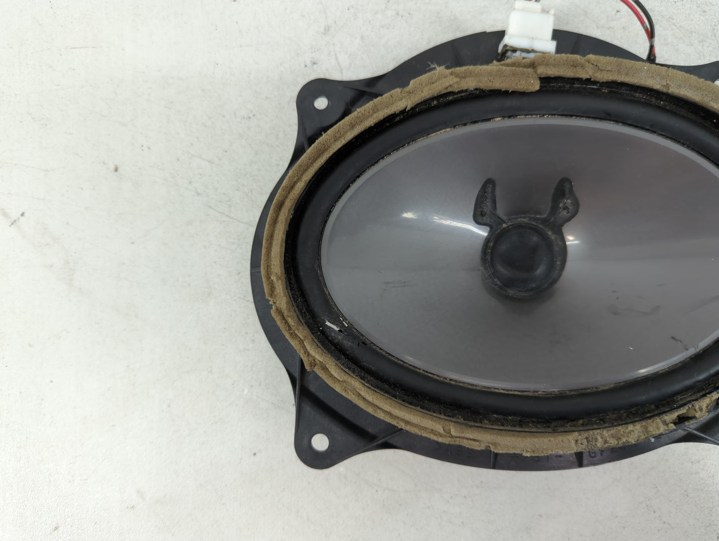 2011 Toyota Sienna Speaker/subwoofer - Oemusedautoparts1.com